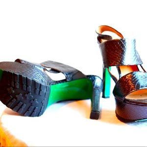 Lisa for Donald J Pliner sling back heels